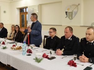 Powiększ obraz: Spotkanie noworoczne seniorów w Kisielowie
