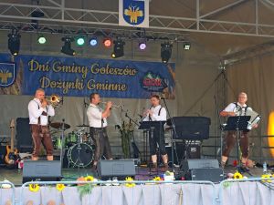 Powiększ obraz: Silesia Tyrol Band. Dożynki Gminne - Dni Gminy Goleszów.