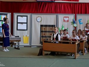 Powiększ obraz: Obchody 110 lat Szkoły Podstawowej w Goleszowie