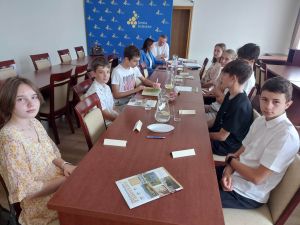 Powiększ obraz: IV sesja Młodzieżowej Rady Gminy