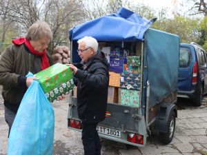Powiększ obraz: Przekazanie prezentów w CUS Goleszów