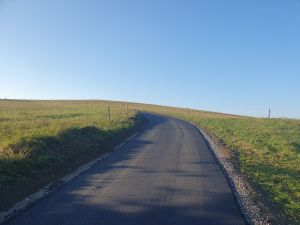 Powiększ obraz: ul. Podlesie w Lesznej Górnej. fot. UG Goleszów