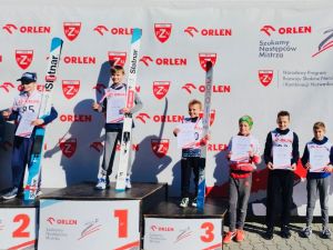 Powiększ obraz: Podium 