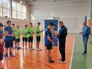 Powiększ obraz: Gminne Zawody w Piłce Siatkowej Dziewcząt i Chłopców