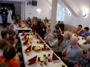 Powiększ obraz: Noworoczne spotkanie seniorów w Cisownicy (10)