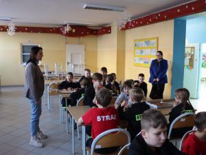 Powiększ obraz: I Halowe Zawody Sportowo-Pożarnicze
