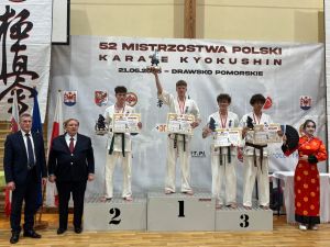 Powiększ obraz: fot. Cieszyńska Szkoła Karate Kyokushin Bogdan Kubica