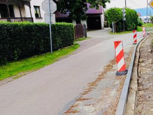 Powiększ obraz: Drogi powiatowa nr 2614S w Kisielowie