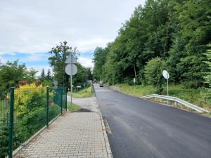 Powiększ obraz: Dzięgielów ul. Zamkowa