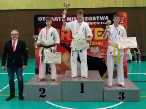 Powiększ obraz: fot. Cieszyńska Szkoła Karate Kyokushin