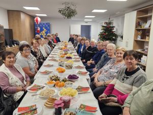 Powiększ obraz: Klub Seniora w Goleszowie Równi