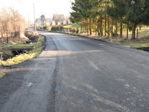 Powiększ obraz: Ulica Nierodzimska w Godziszowie przeszła kompleksowy remont.