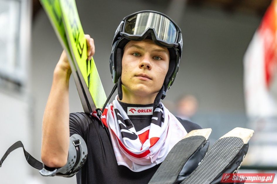 Powiększ obraz: fot. T. Mieczyński/skijumping.pl